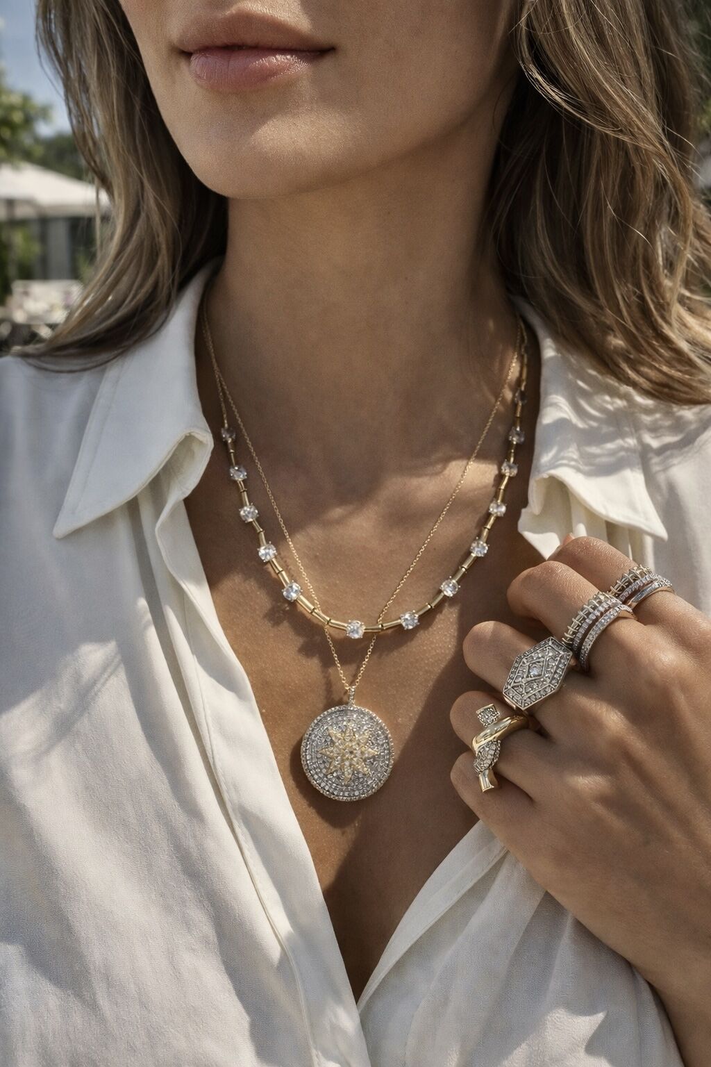 North Star Kuzey Yıldızı Zirkon Taşlı Yuvarlak Madalyon Kadın Kolye – Gold Kaplama