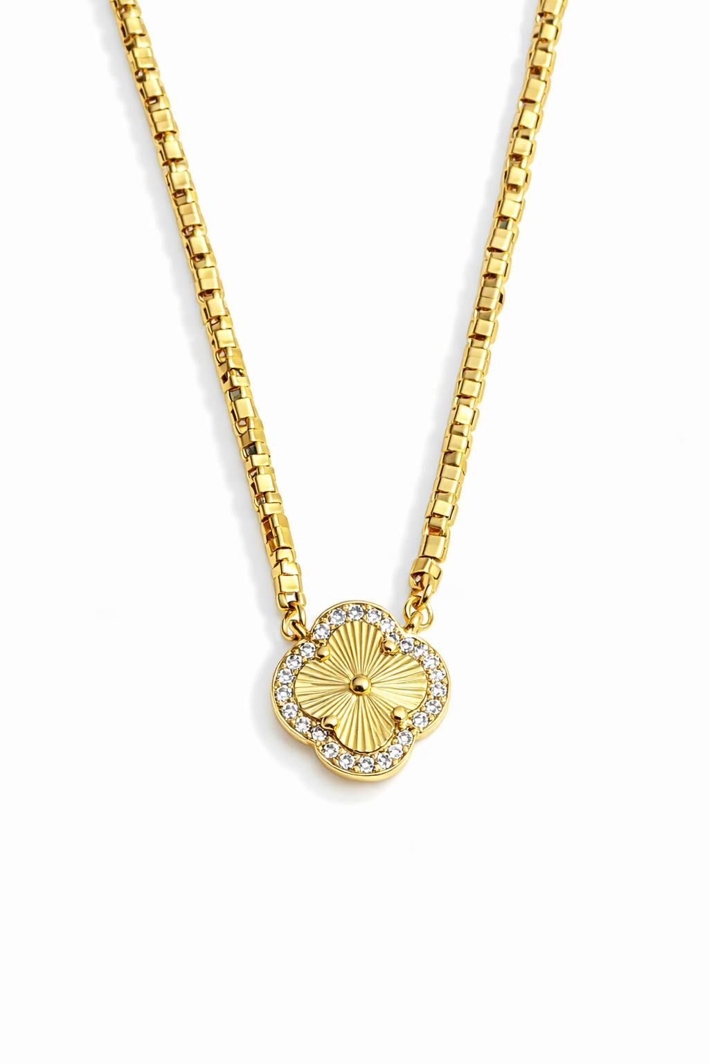 Nova Clover Taşlı Yonca Gold Kolye