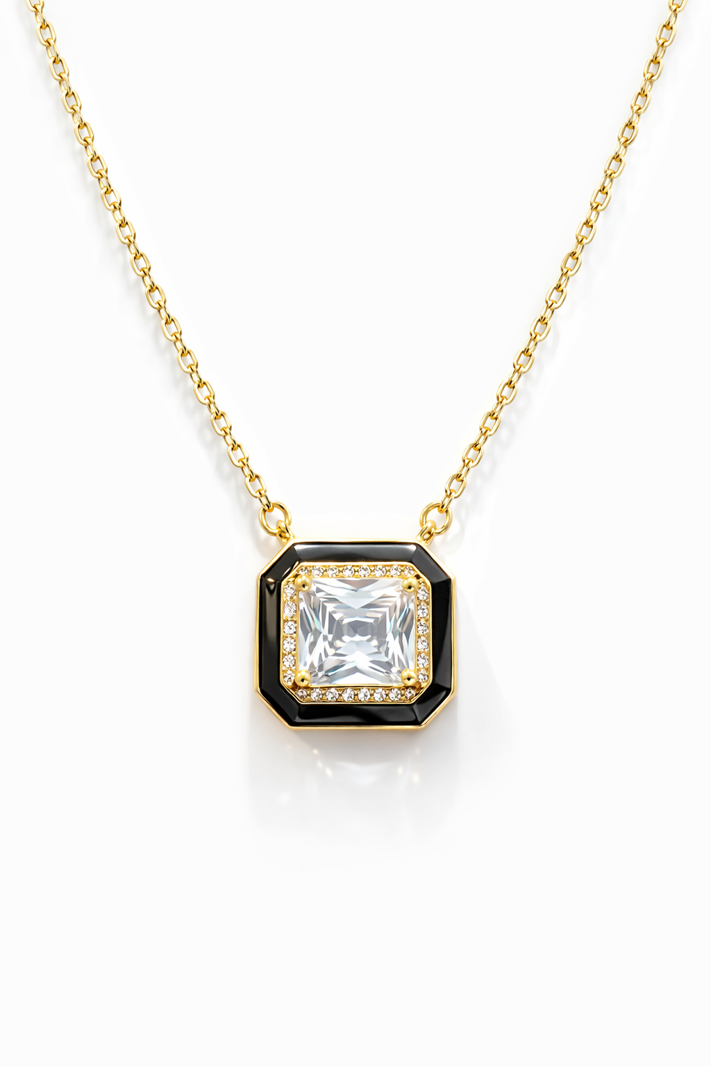 Noir Luxe Siyah Çerçeveli Baget Taşlı Altın Renk Kolye