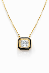 Noir Luxe Siyah Çerçeveli Baget Taşlı Altın Renk Kolye