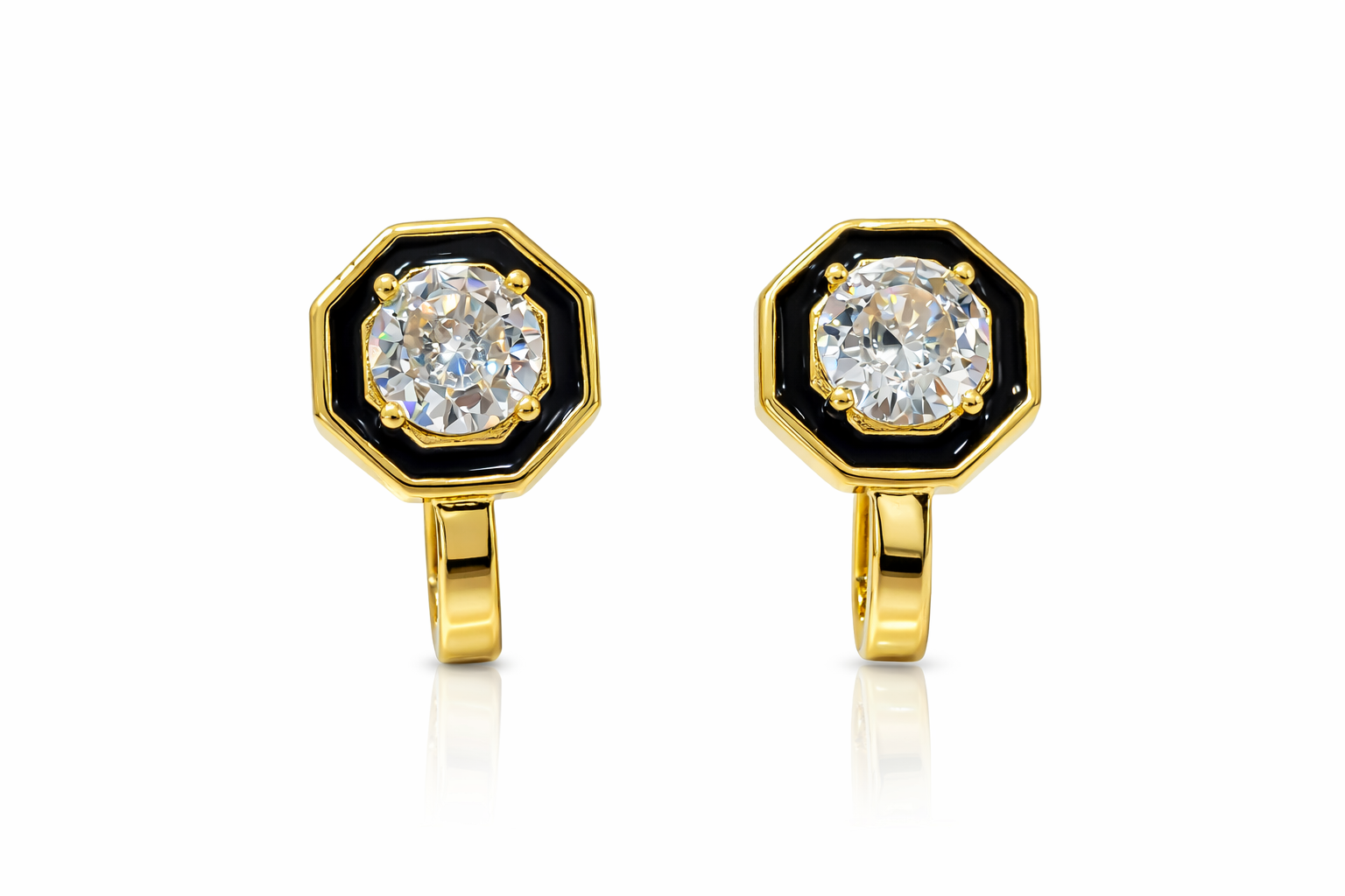 Noir Luxe Siyah Çerçeveli Baget Taşlı Altın Renk Küpe