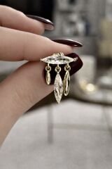 Aurel Cascade Gold Renk Marquise Taşlı Sallantılı Küpe