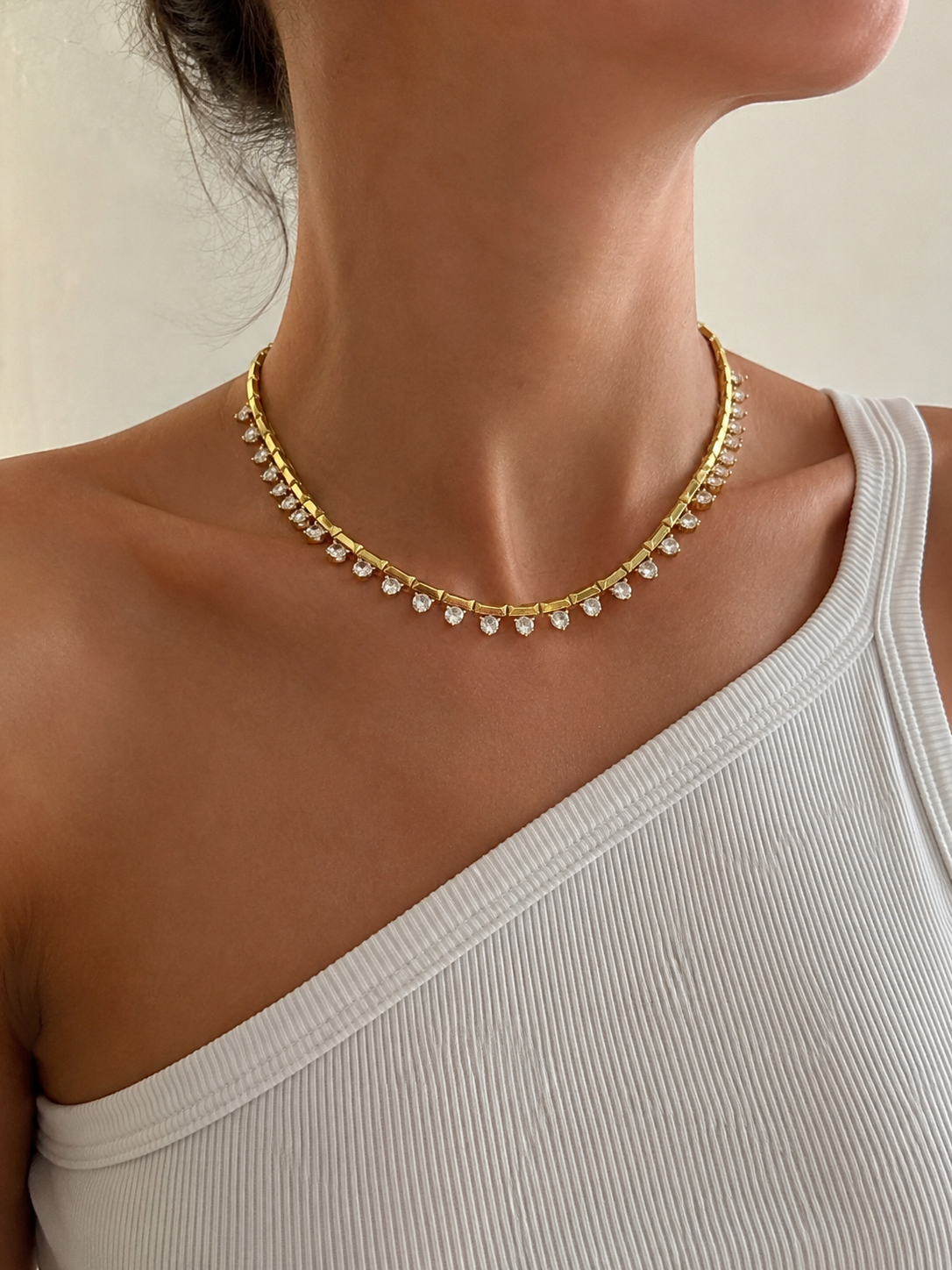 Elisse Taşlı Choker Kolye